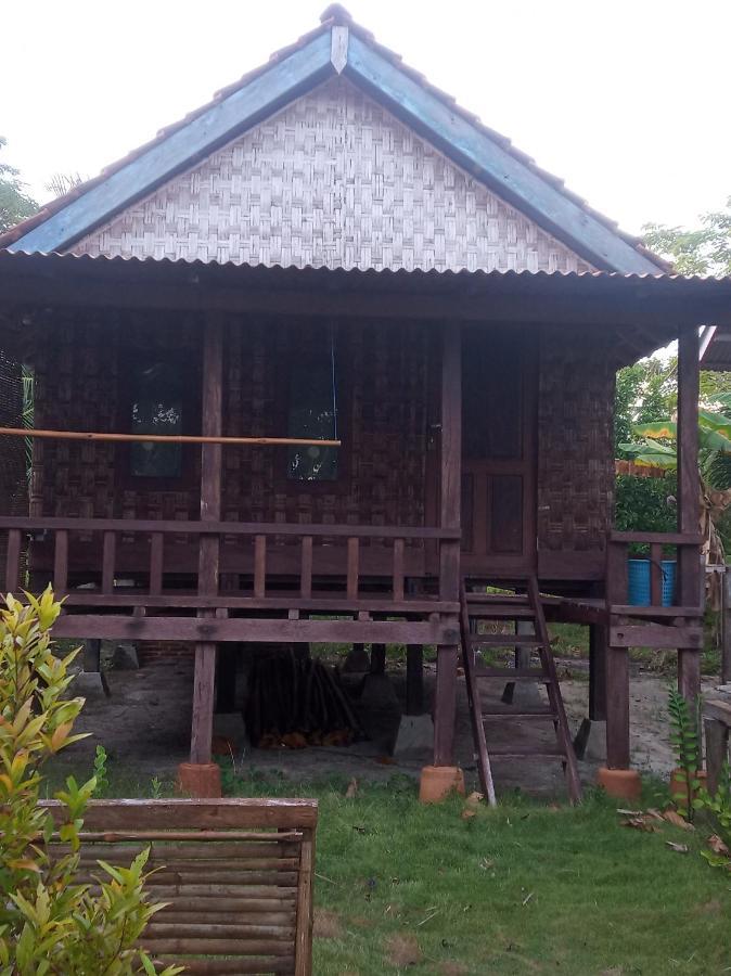 Asari Timo Cottage Karimunjawa Exterior foto